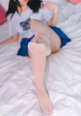 欧美三点式情趣内衣_720HD在线观看