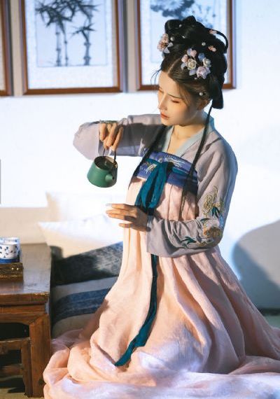欧美36d奶网_1080高清迅雷在线观看