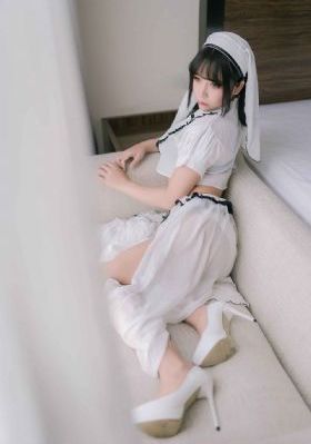 欧洲国产精品久久综合_国语迅雷下载